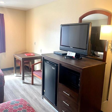 Econo Lodge Inn & Suites Corning Ruang foto